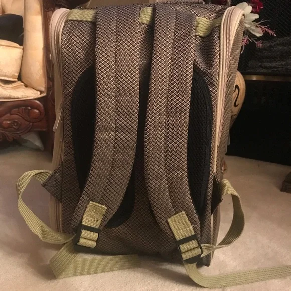 Picnic Basket Backpack - Picture 4 of 9